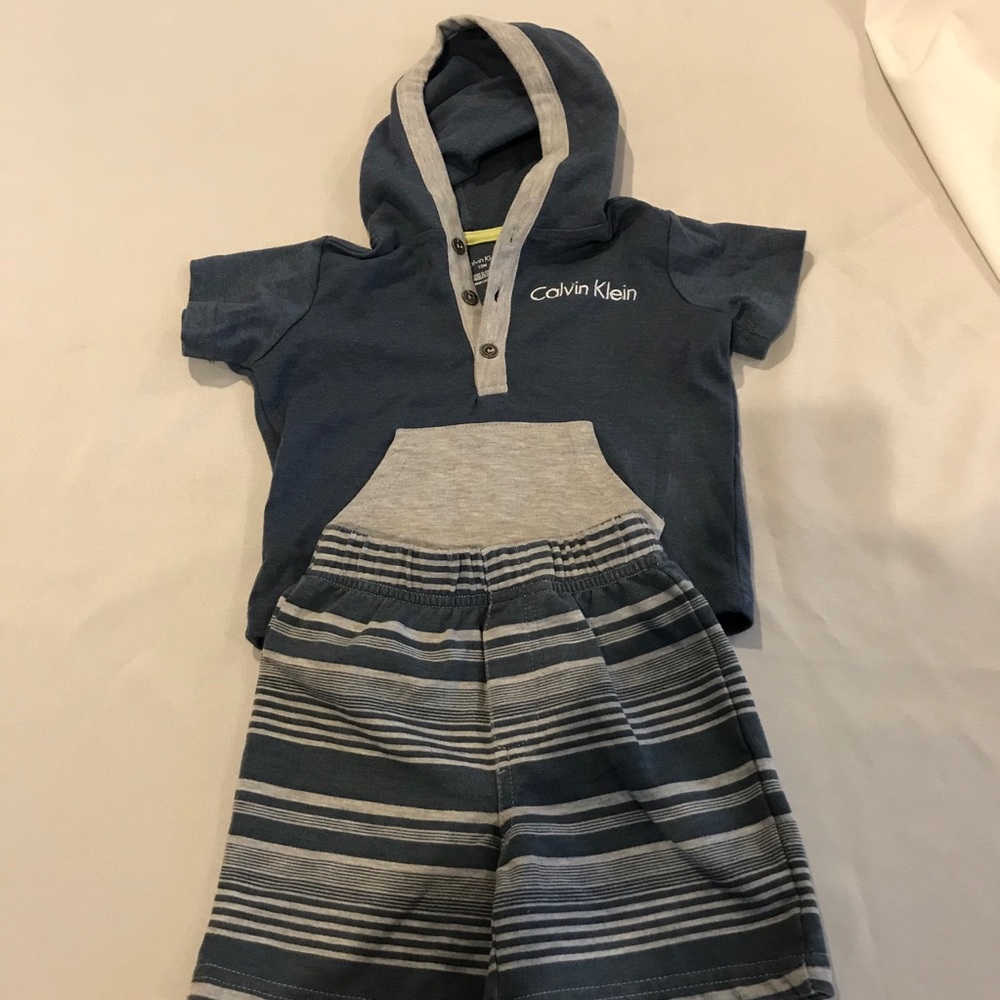‼️KIDS SALE‼️ 12m NWOT Calvin Klein Set